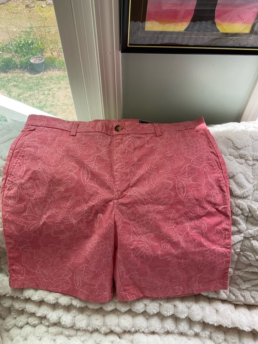 Vineyard Vine Men's Pink Floral-Print Casual Shorts Size W38